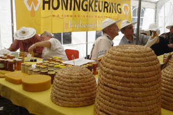Honingkeuring 2008   (klik voor vergroting)