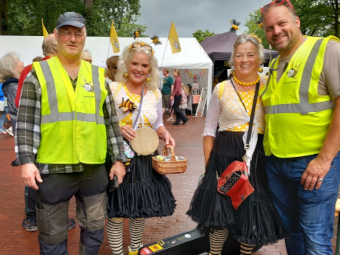 marktcommissie met theaterduo Barbara Jelijs