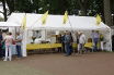 Voorlichting in de Informatiestand imkervereniging op de Apiplaza