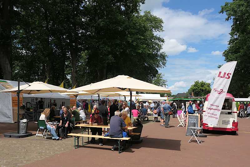 Beestro, terras en IJs van Froyo2go