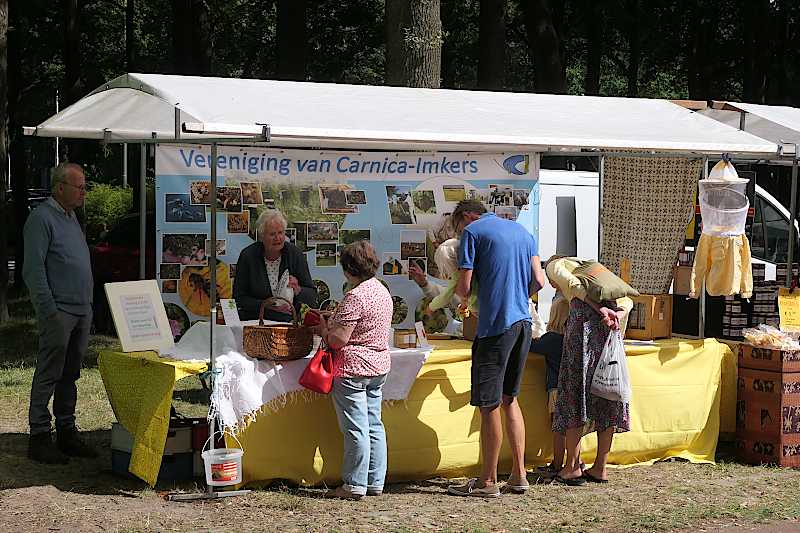 VCI, Vereniging van Carnica Imkers + Hillie Freije honingverkoop