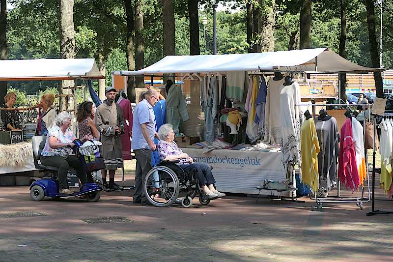 deels Kunstproduct / Bij Hillechien en Hamamdoekengeluk