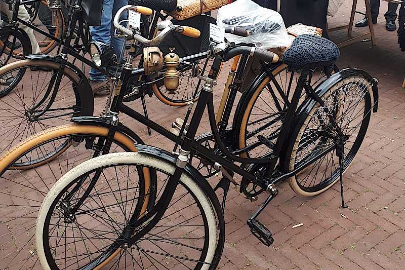 Historische fietsen van de Historische Fietsgroep 'Noord'